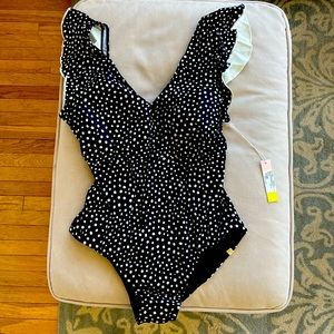 Summersalt NWT Backflip with Ruffle Nero Dot Size 16